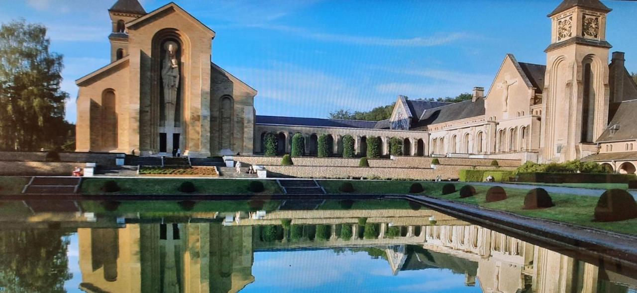 Les gîtes&chambres d'hôtes de la Ferme de Rosière Houdrigny Esterno foto